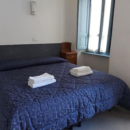 Hotel Sommeiller Bardonecchia Bagian luar foto