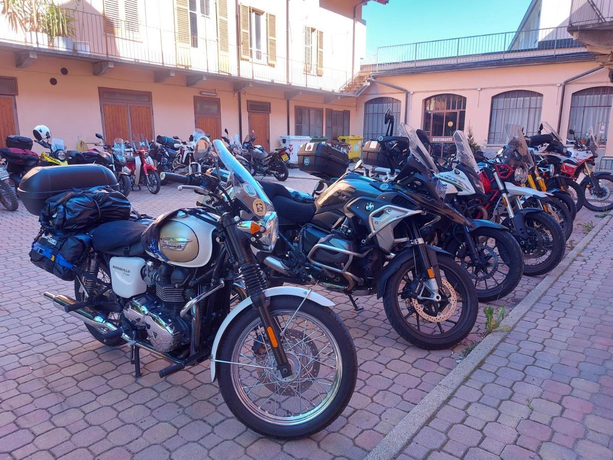 Hotel Sommeiller Bardonecchia Bagian luar foto